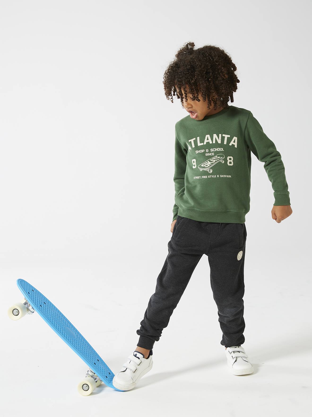 https://kids-avenue.com.ua/pages/gallery/5859/pantalon-jogging-basics-garcon-en-molleton (20).jpg